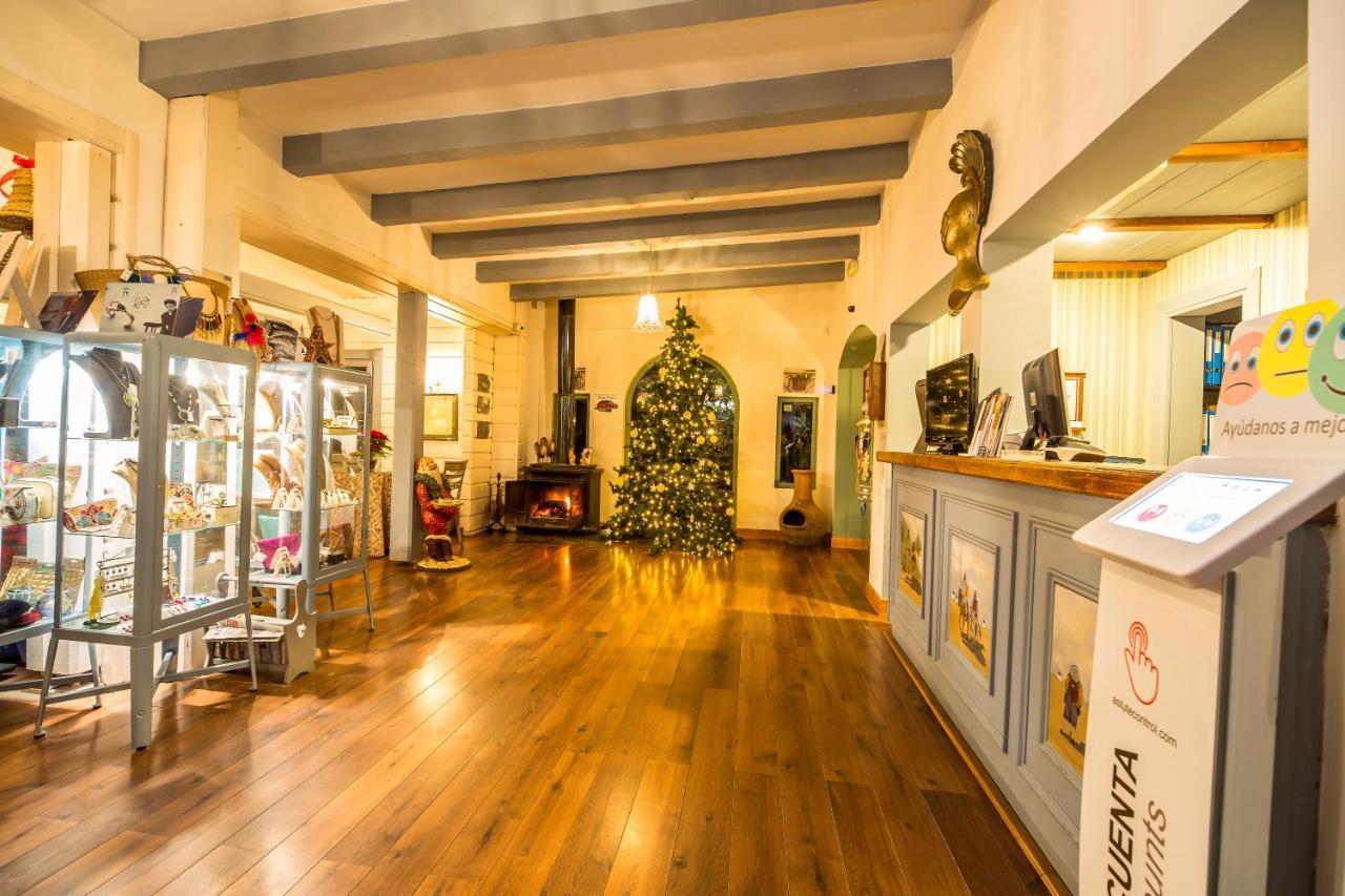 Meson De Sancho Hotel Tarifa Bagian luar foto