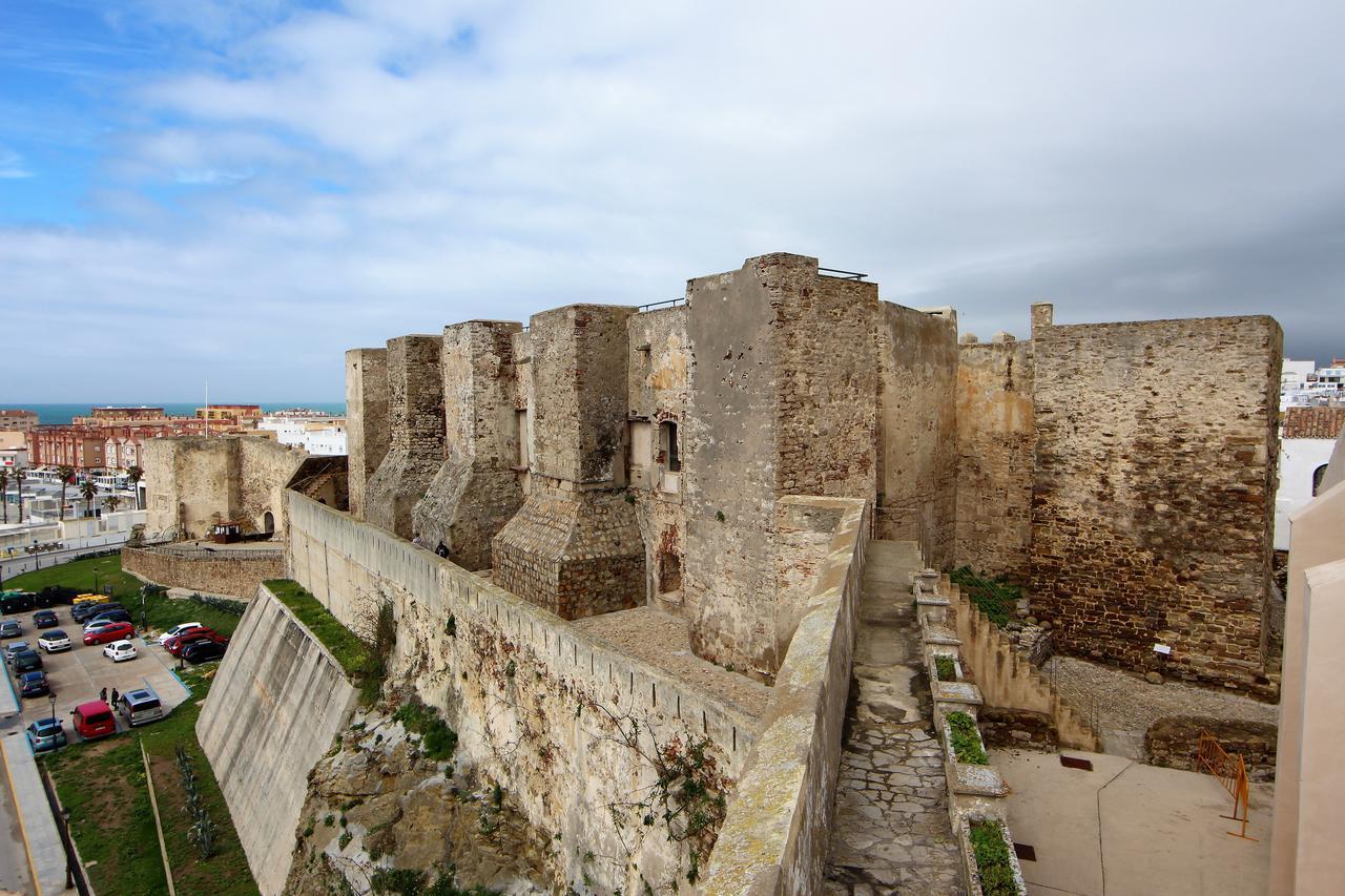 Meson De Sancho Hotel Tarifa Bagian luar foto