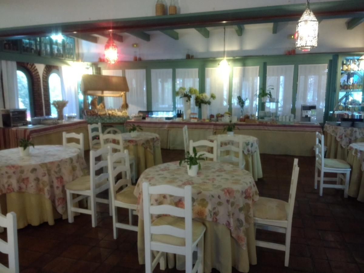 Meson De Sancho Hotel Tarifa Bagian luar foto